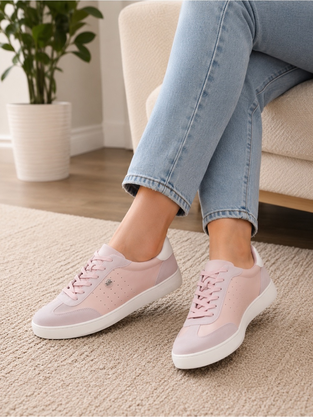 Michael Kors Scotty Smokey Rose Leather Sneakers Women Size 7 (New without box)